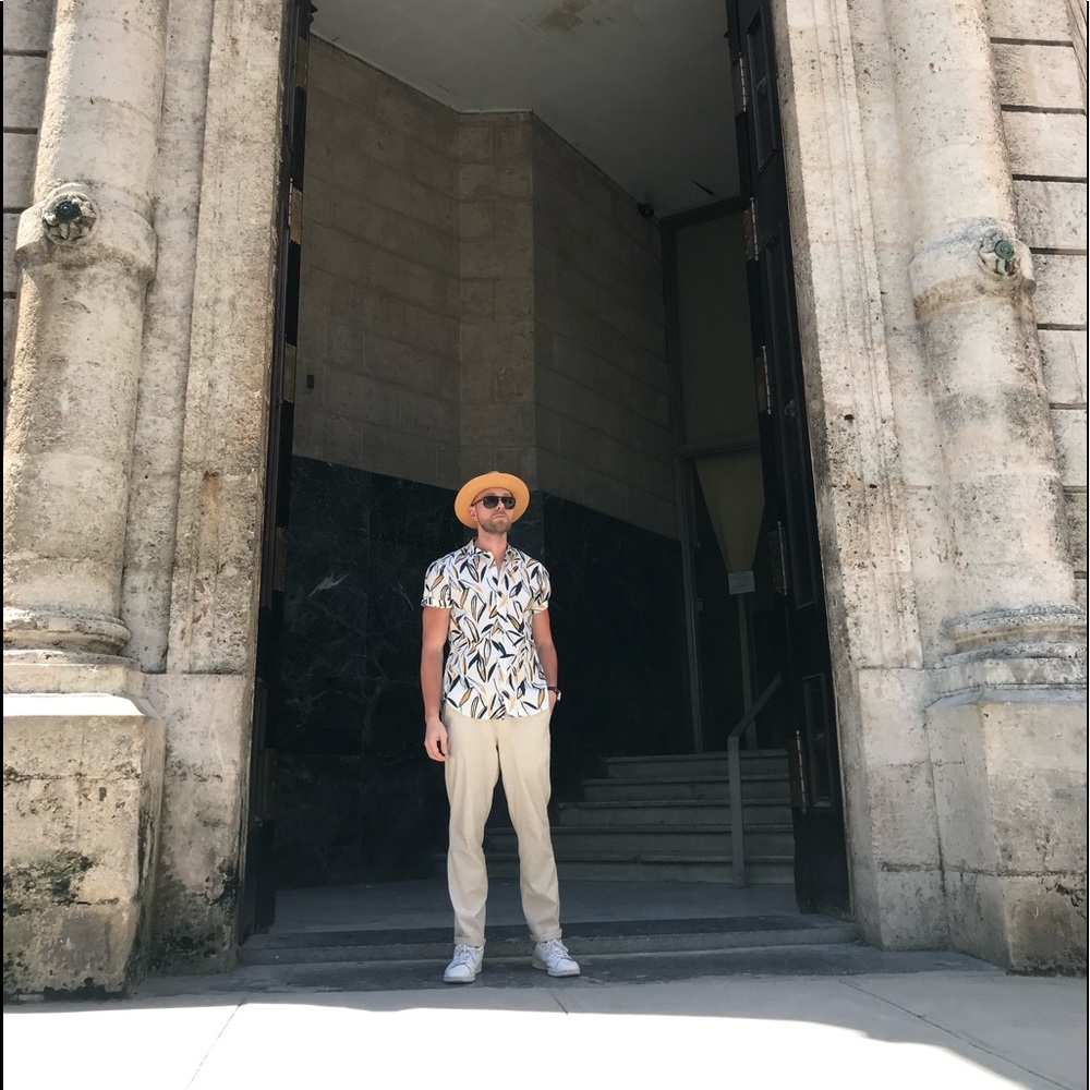 Meet your Posher, Justin